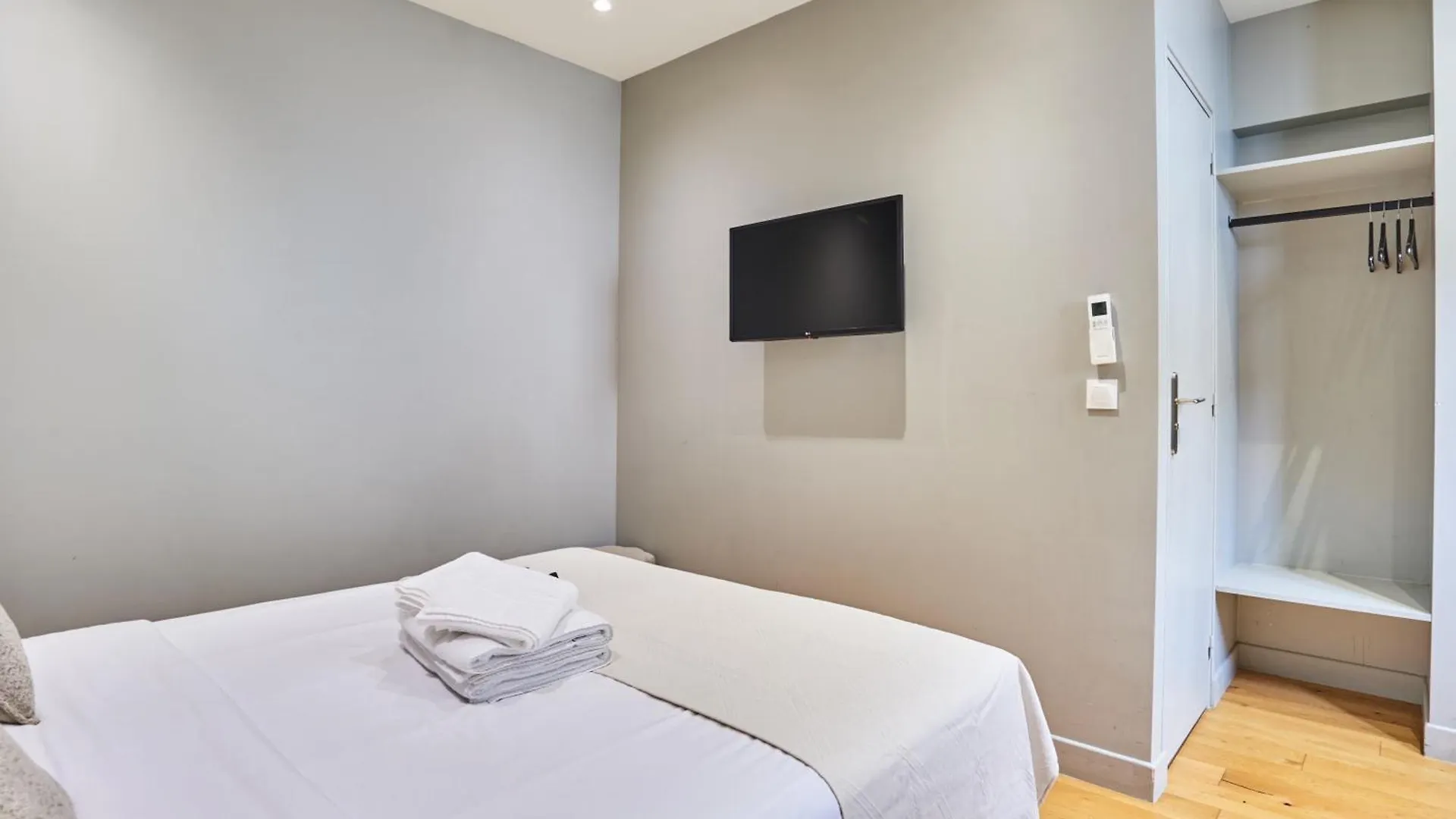 Residence Centre De Paris By Studio Prestige Francia